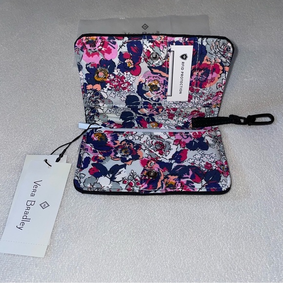 New! Vera Bradley Ultralight RFID Small Bifold Wallet Black/Exuberant Floral🌸 - Picture 10 of 13